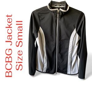 BCBG Monochrome Zip-Up Jacket Ladies Small has Athletic Pockets mesh collar